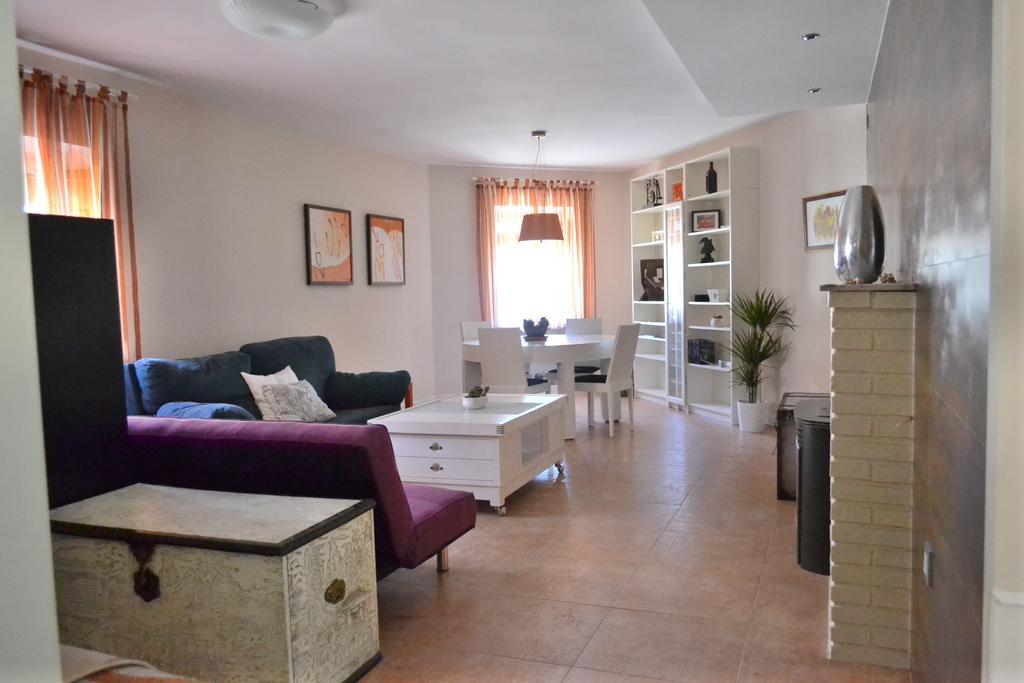 Puerta A Las Barrancas Villa Burujon Екстериор снимка